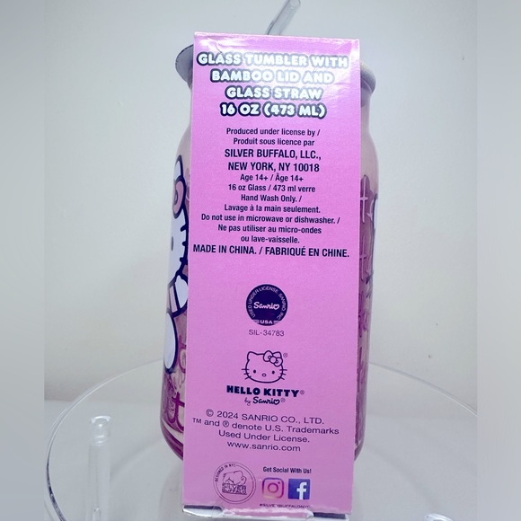 Baby Pink Hello Kitty Glass Tumbler with Bamboo Lid and Glass Straw - Picture 4 of 4